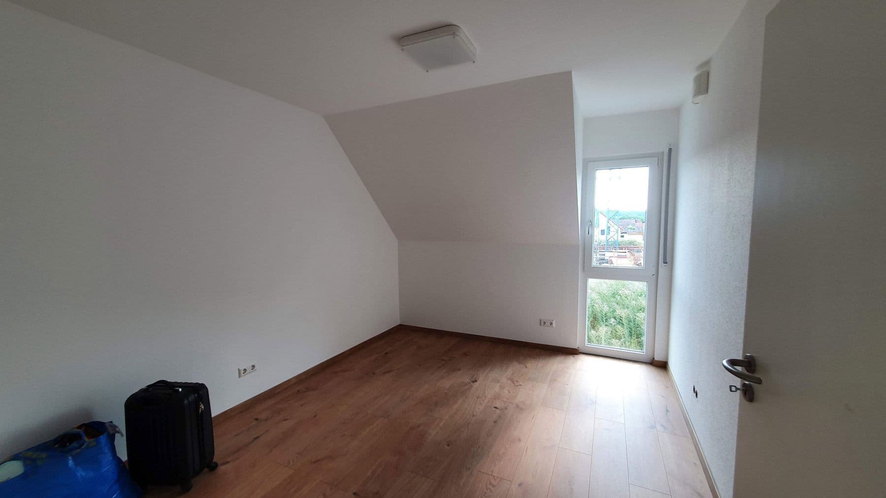 3 bedroom with open-plan kitchen flat to rent, 150 m², Schwäbisch Hall, Baden-Württemberg 3 bedroom with open-plan kitchen flat to rent, 150 m², Schwäbisch Hall, Baden-Württemberg