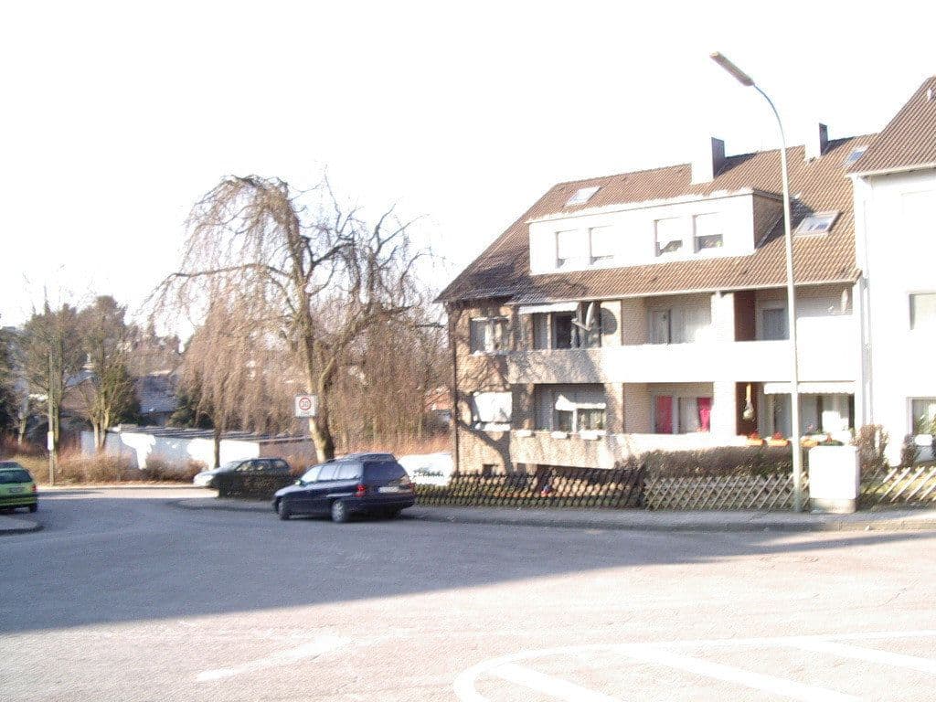 house for sale, 629 m², An der Flosswiese 2, Burscheid, North Rhine-Westphalia house for sale, 629 m², An der Flosswiese 2, Burscheid, North Rhine-Westphalia