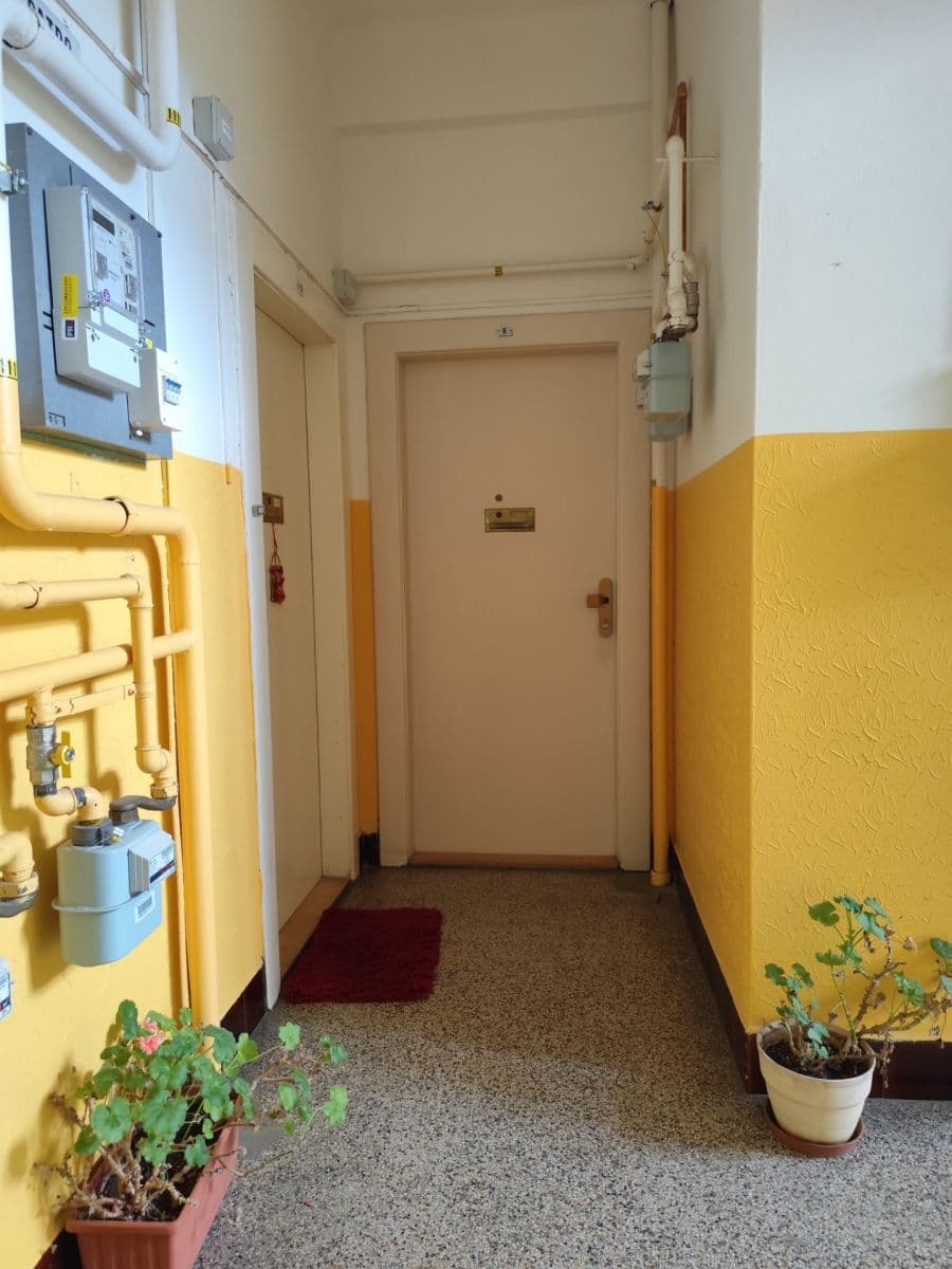 1 bedroom flat to rent, 43 m², V Zálomu, Prague, Prague 1 bedroom flat to rent, 43 m², V Zálomu, Prague, Prague