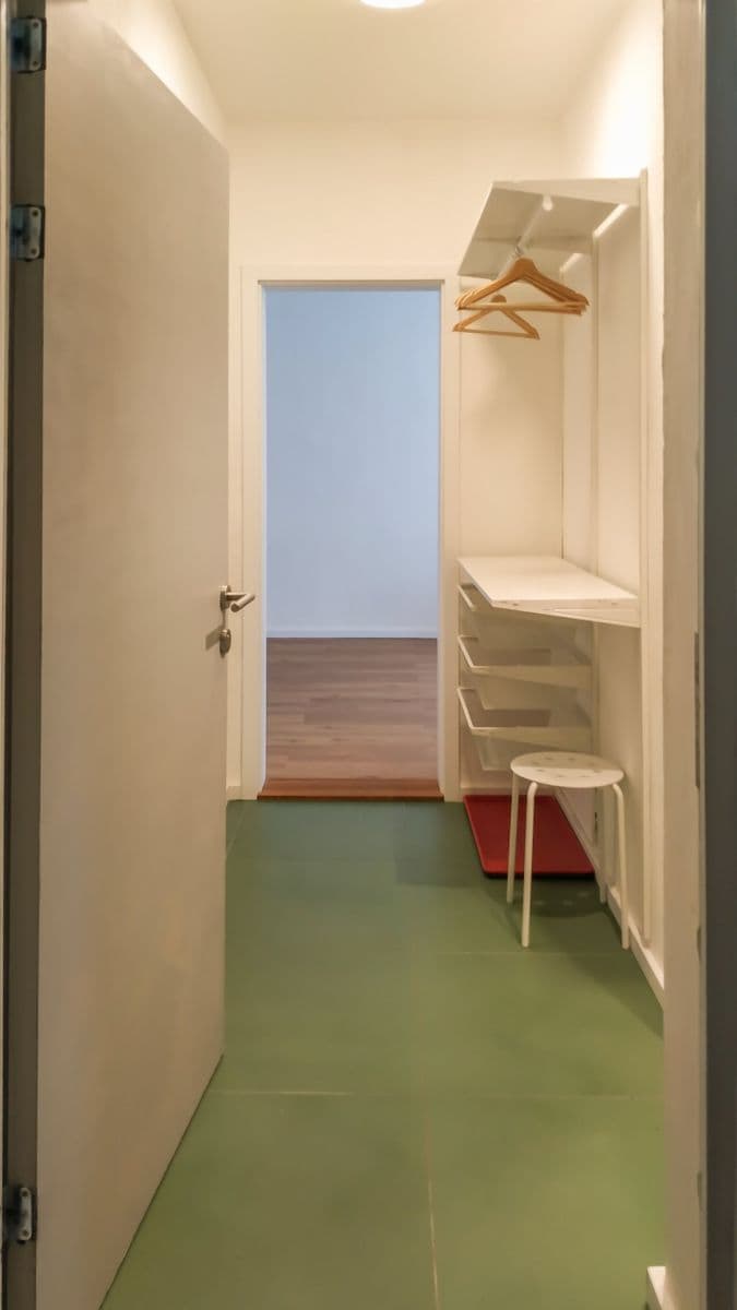 Studio flat to rent, 28 m², Semilská, Prague, Prague Studio flat to rent, 28 m², Semilská, Prague, Prague