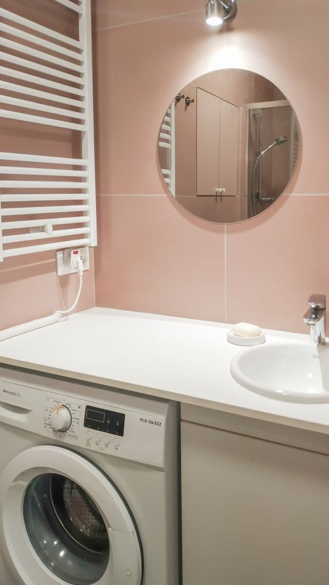 Studio flat to rent, 28 m², Semilská, Prague, Prague Studio flat to rent, 28 m², Semilská, Prague, Prague
