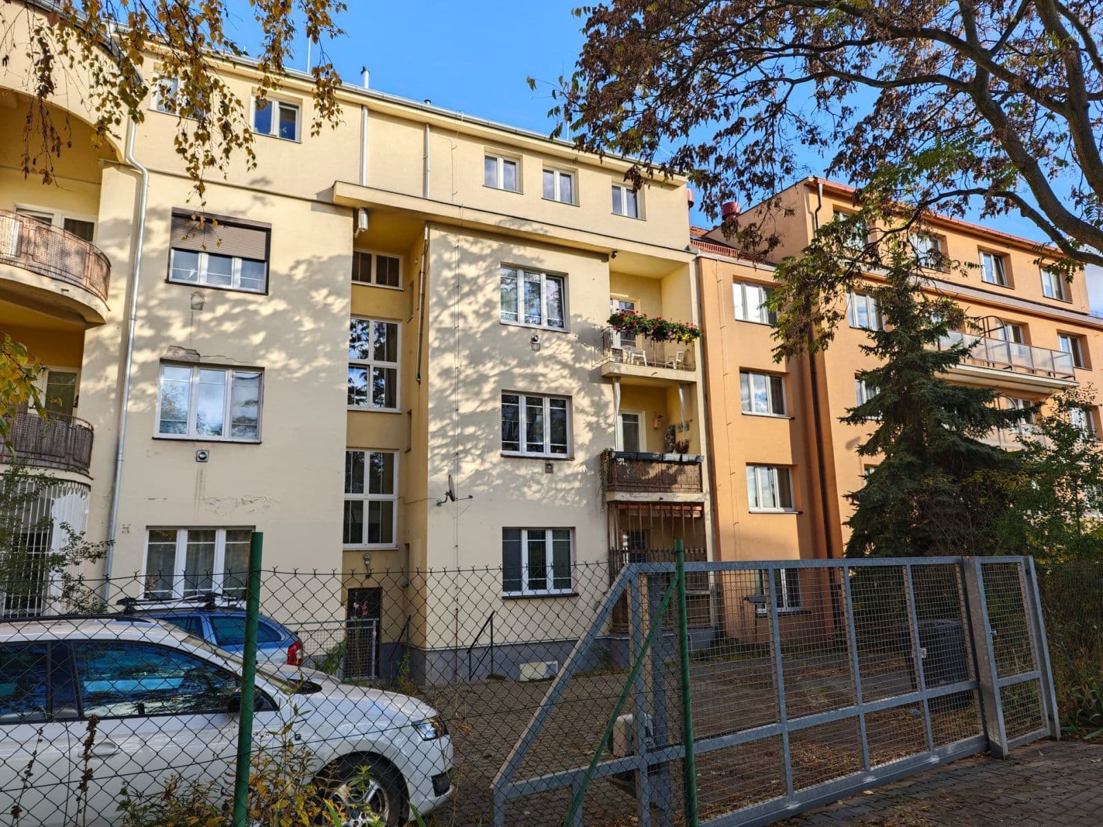 Studio flat for sale, 32 m², V Okruží, Prague, Prague Studio flat for sale, 32 m², V Okruží, Prague, Prague