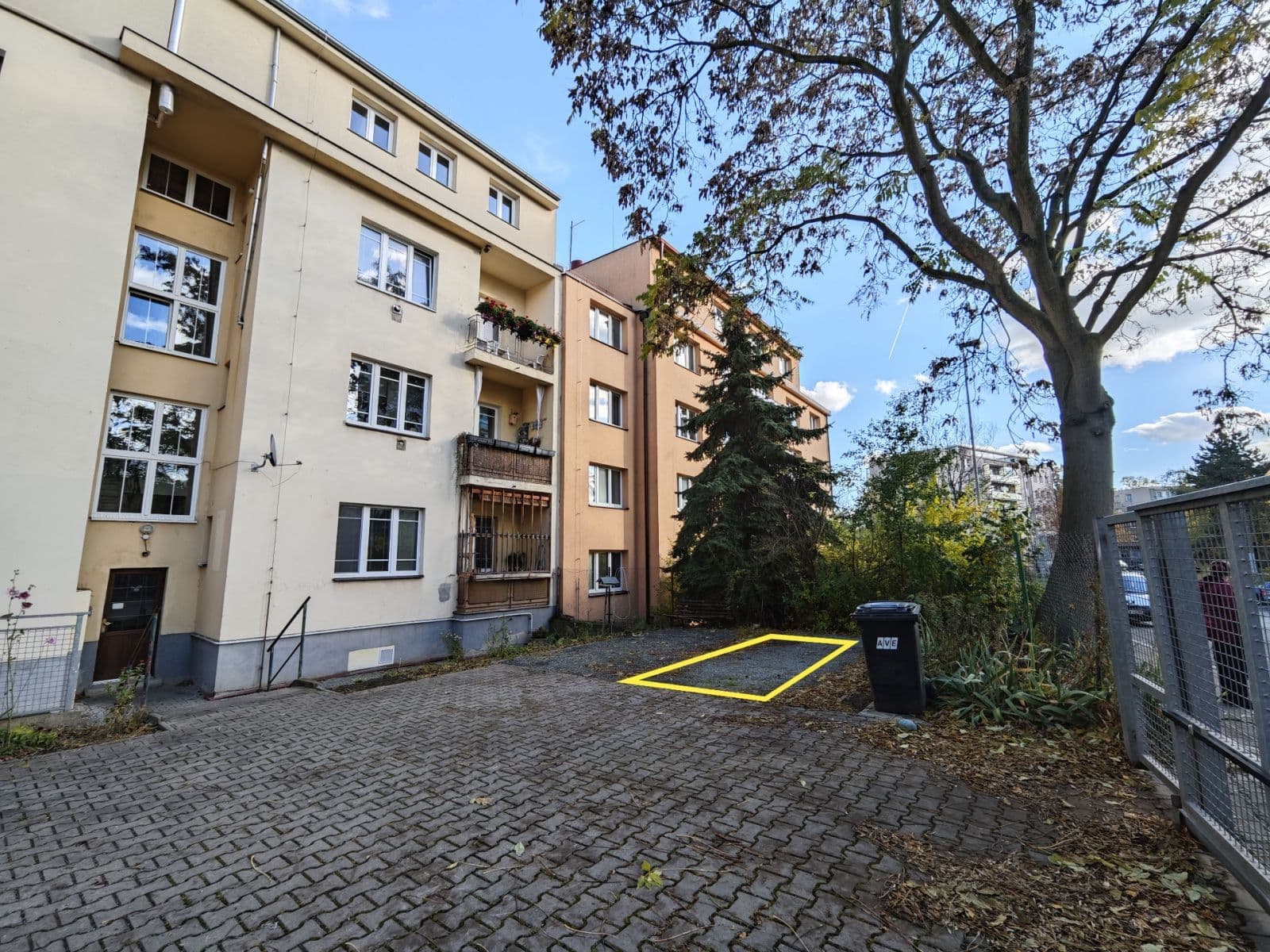 Studio flat for sale, 32 m², V Okruží, Prague, Prague Studio flat for sale, 32 m², V Okruží, Prague, Prague