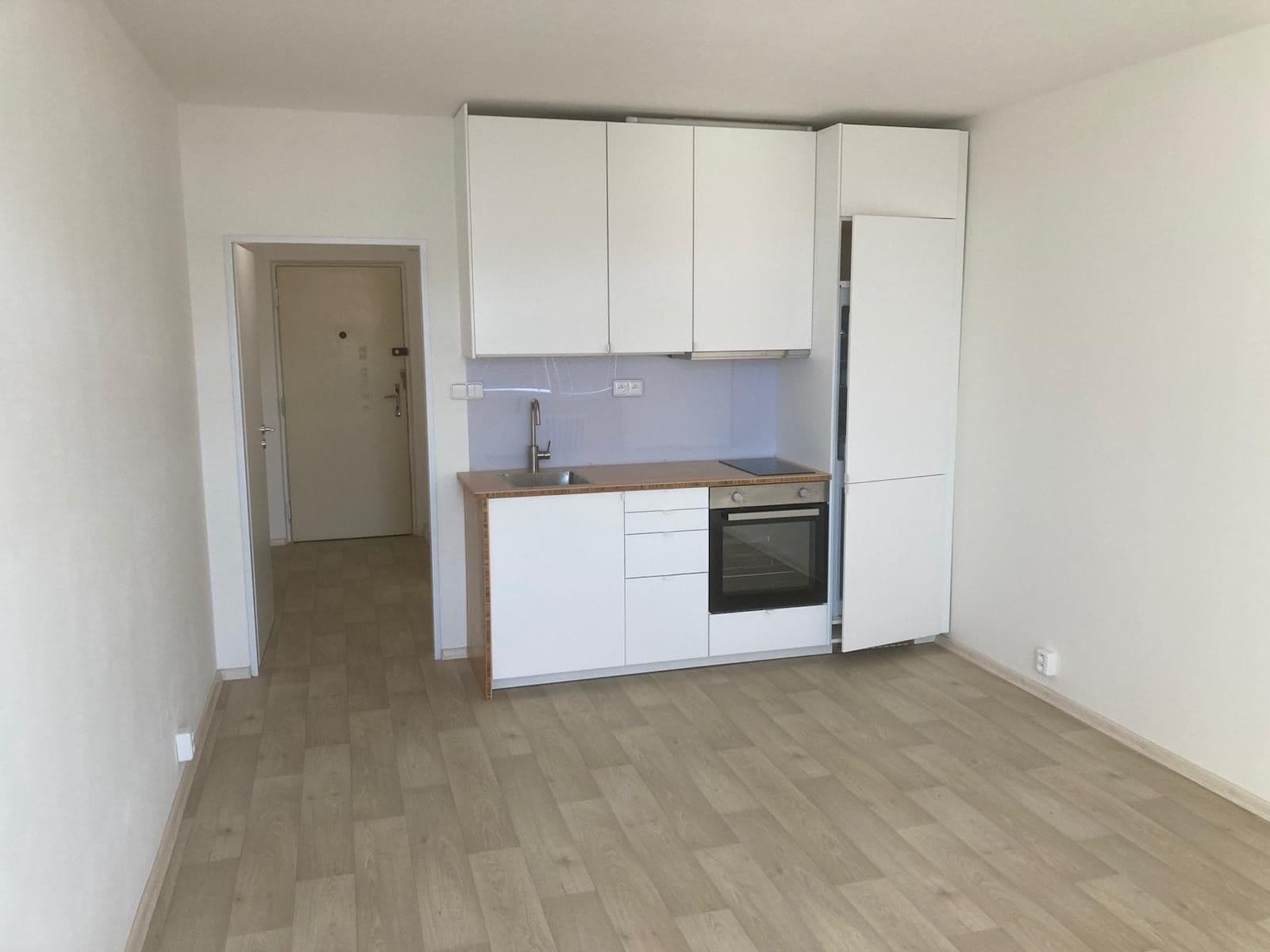 Studio flat to rent, 28 m², Oblouková, Děčín, Ústecký Region Studio flat to rent, 28 m², Oblouková, Děčín, Ústecký Region