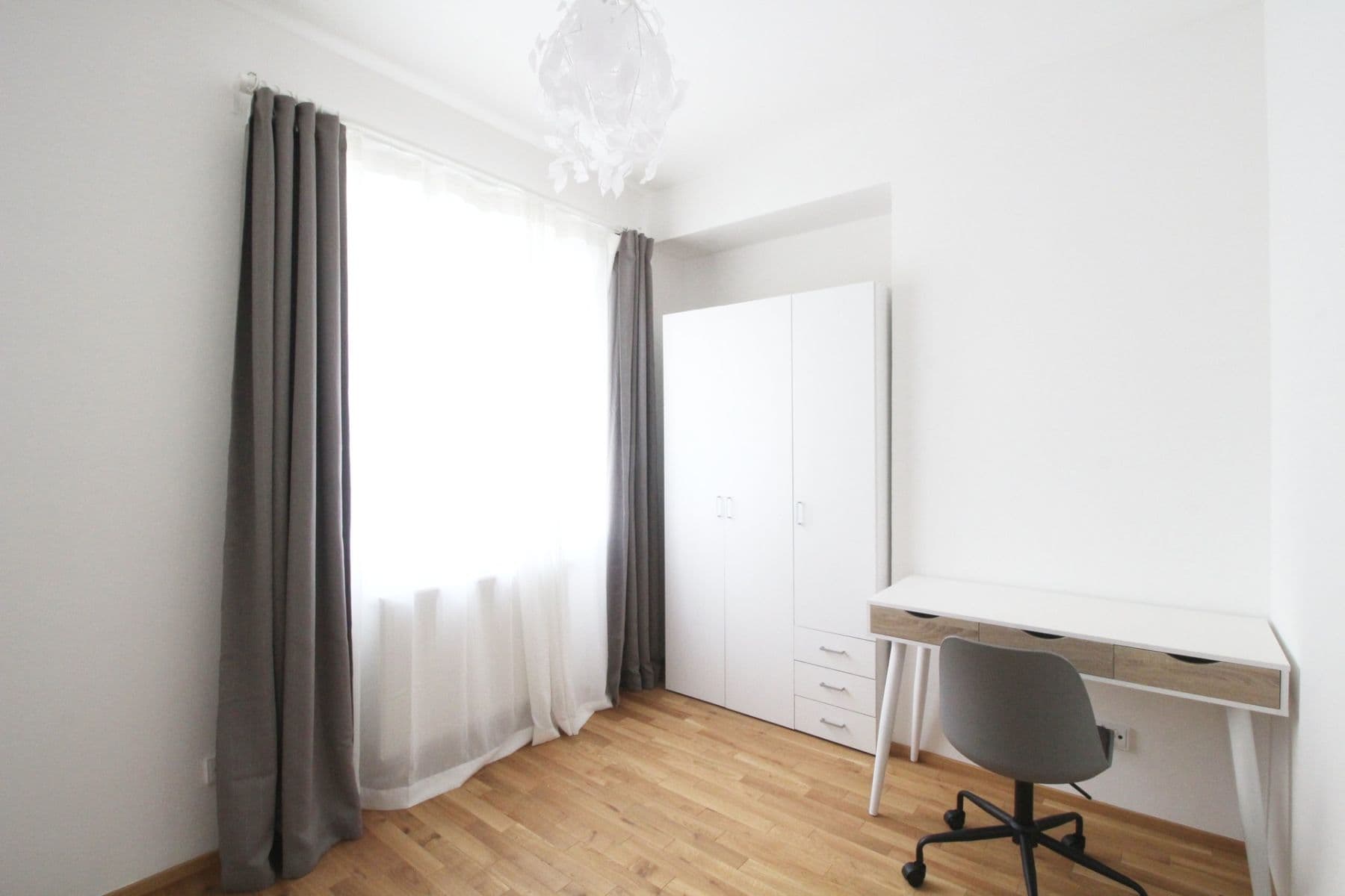 2 bedroom with open-plan kitchen flat to rent, 83 m², Nad Rokoskou, Prague, Prague 2 bedroom with open-plan kitchen flat to rent, 83 m², Nad Rokoskou, Prague, Prague