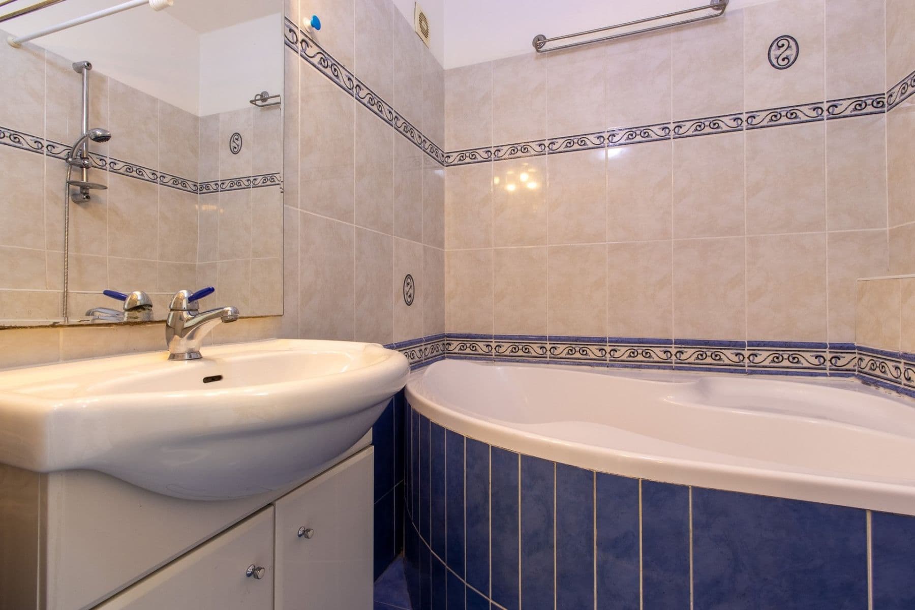 3 bedroom flat to rent, 73 m², Leopoldova, Prague, Prague 3 bedroom flat to rent, 73 m², Leopoldova, Prague, Prague