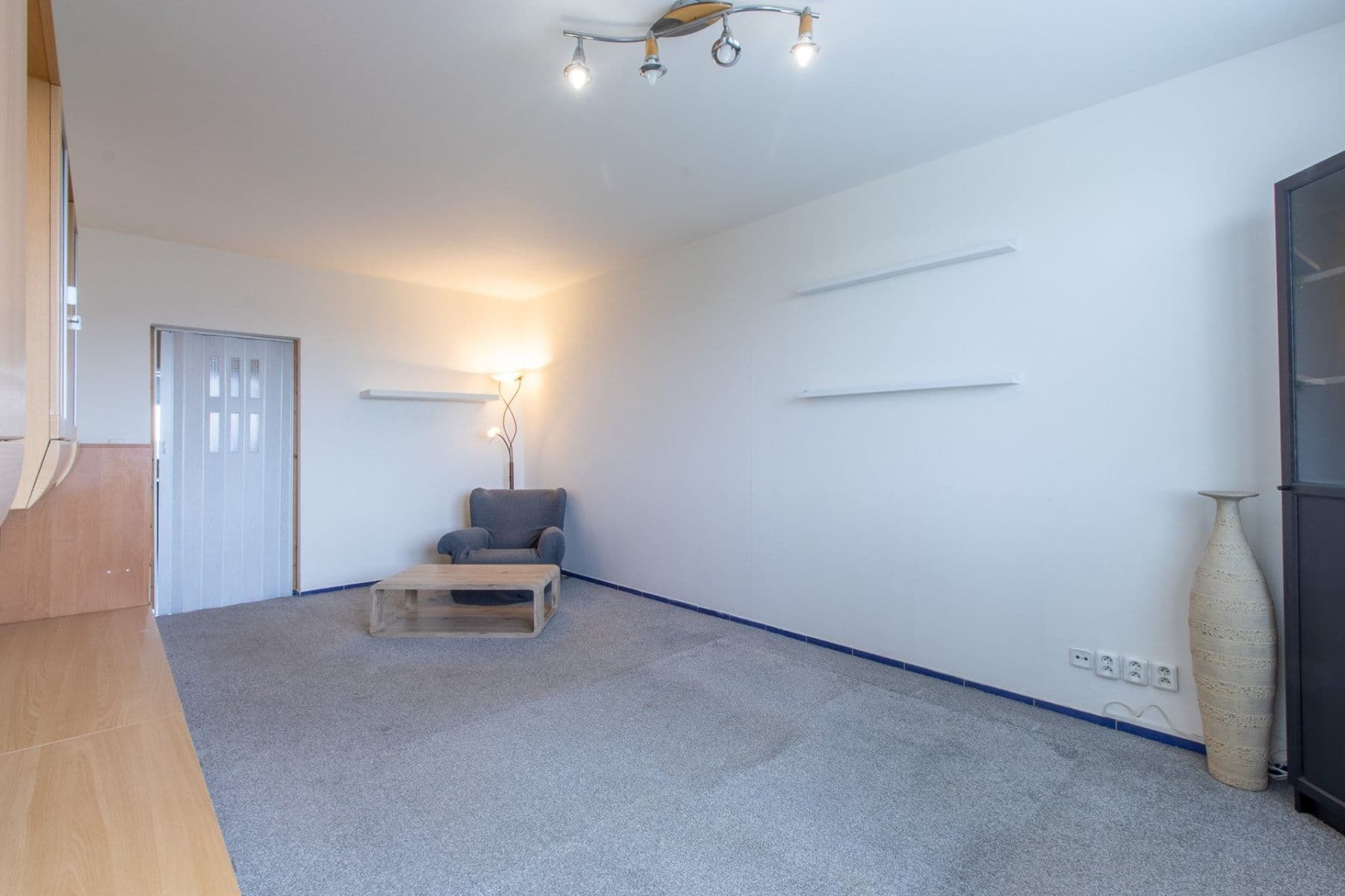 3 bedroom flat to rent, 73 m², Leopoldova, Prague, Prague 3 bedroom flat to rent, 73 m², Leopoldova, Prague, Prague