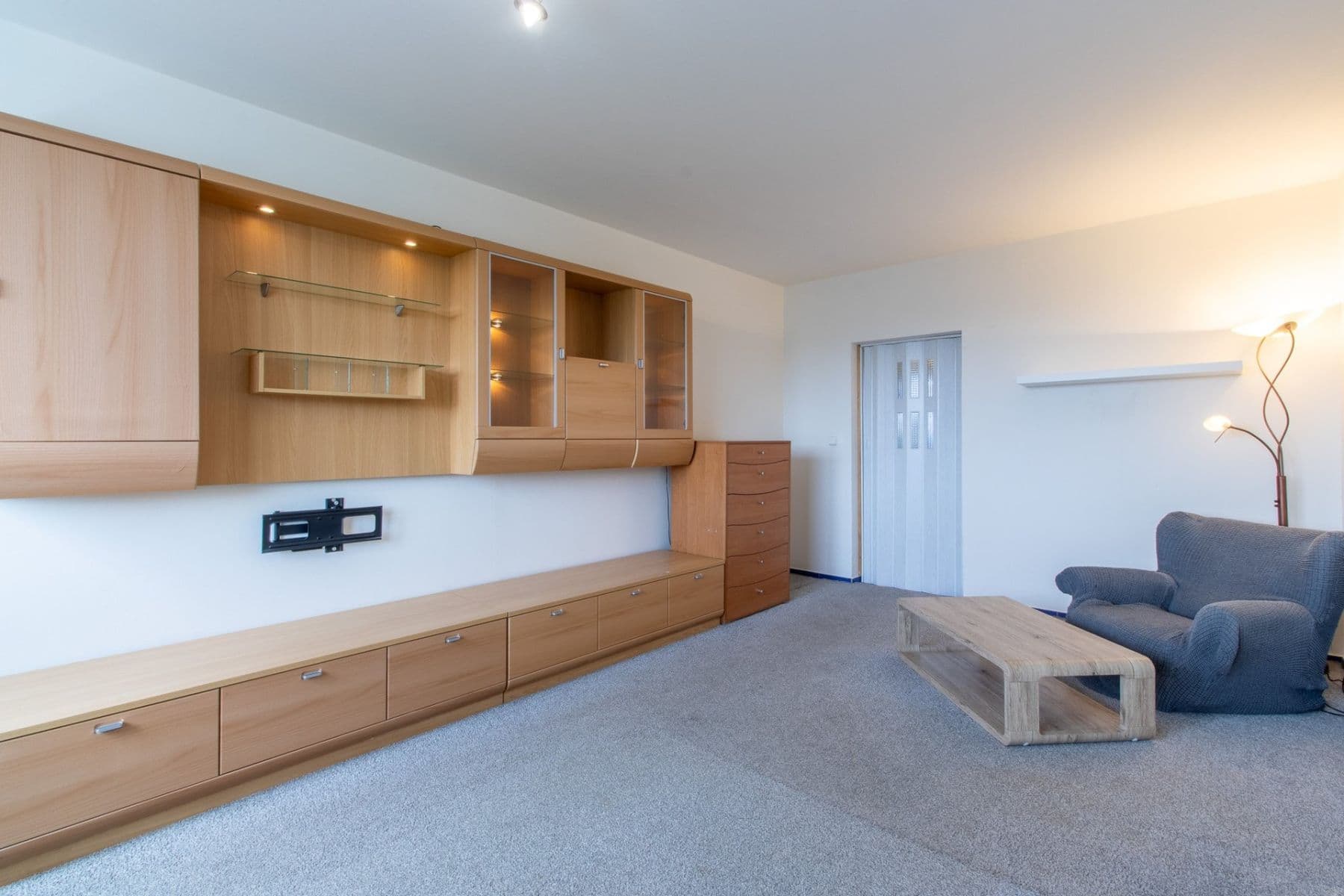 3 bedroom flat to rent, 73 m², Leopoldova, Prague, Prague 3 bedroom flat to rent, 73 m², Leopoldova, Prague, Prague