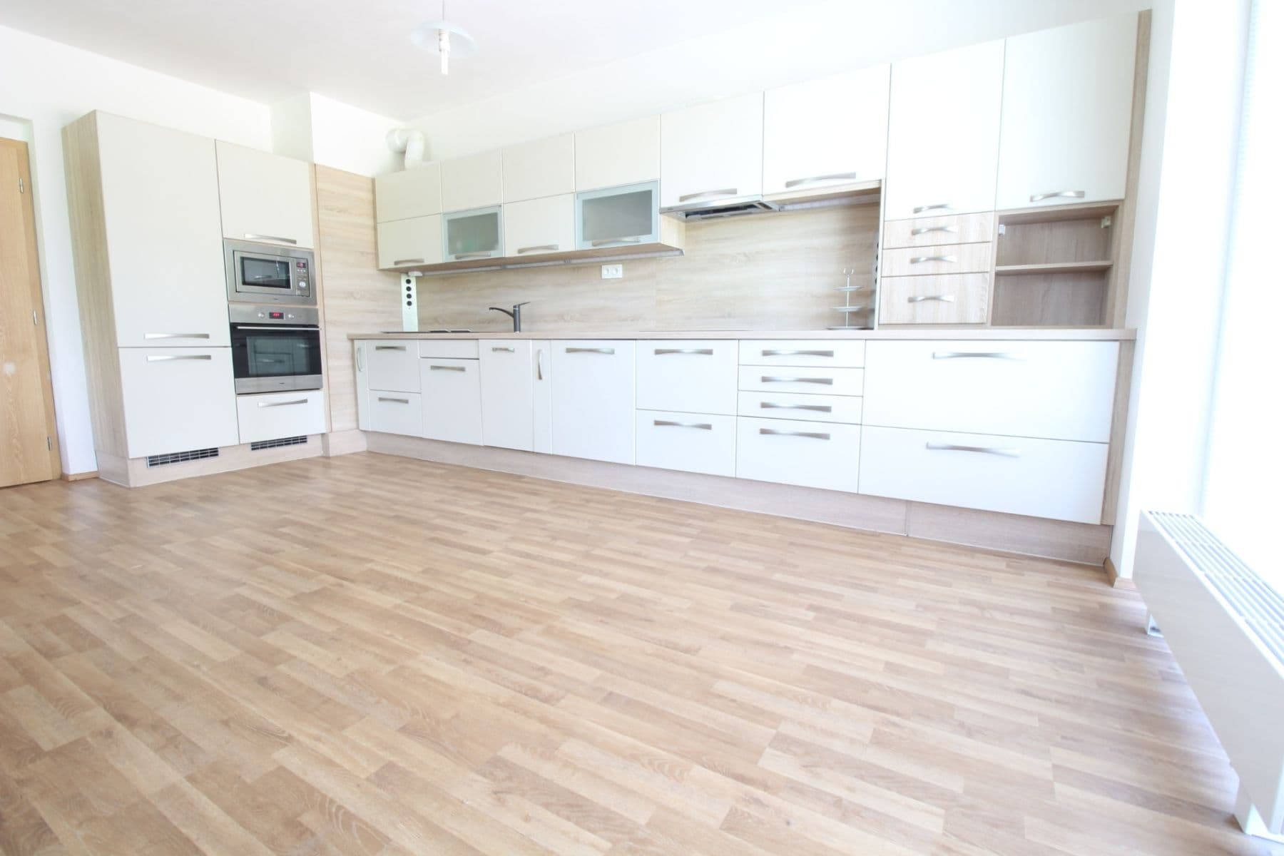 1 bedroom with open-plan kitchen flat to rent, 59 m², Rýnská, Prague, Prague 1 bedroom with open-plan kitchen flat to rent, 59 m², Rýnská, Prague, Prague