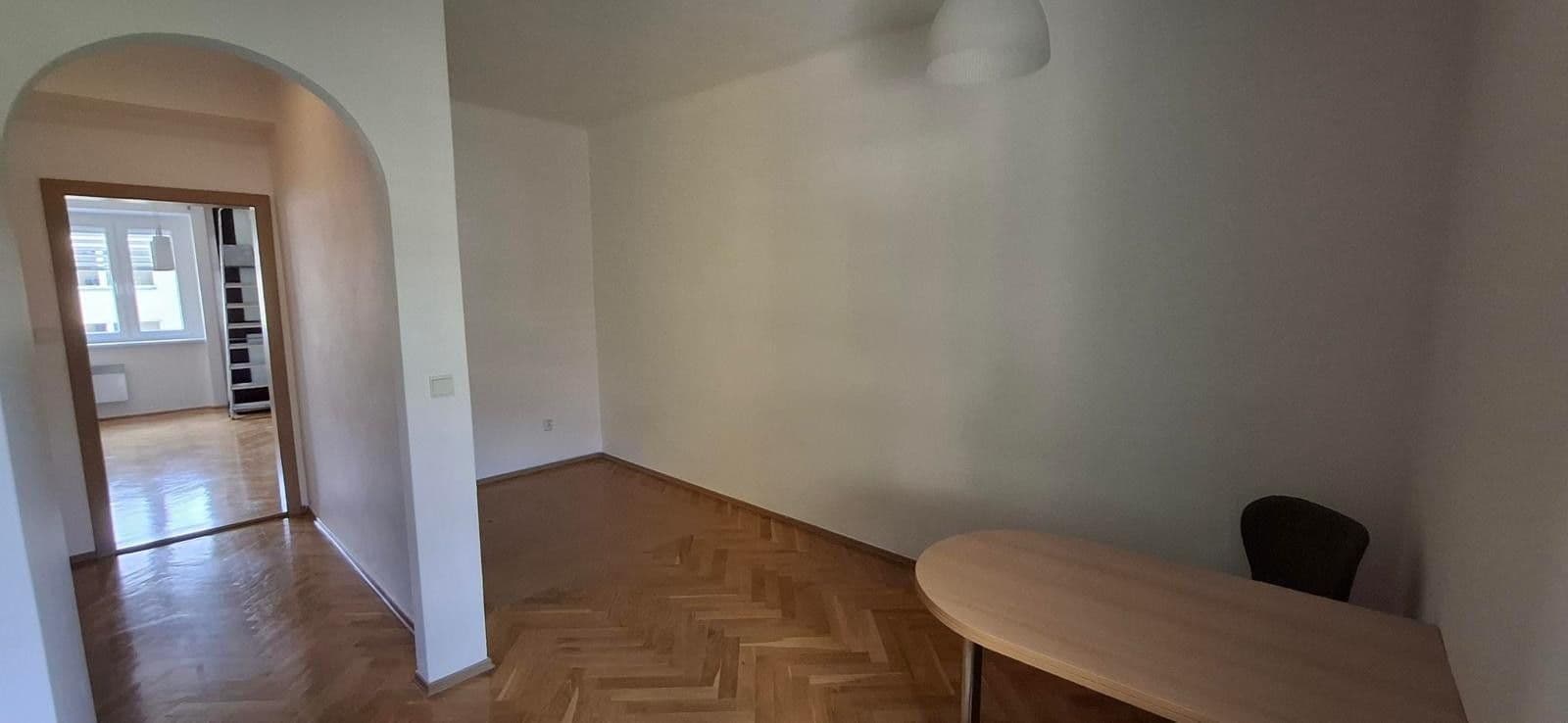 1 bedroom with open-plan kitchen flat to rent, 48 m², Renneská třída, Brno, Jihomoravský Region 1 bedroom with open-plan kitchen flat to rent, 48 m², Renneská třída, Brno, Jihomoravský Region
