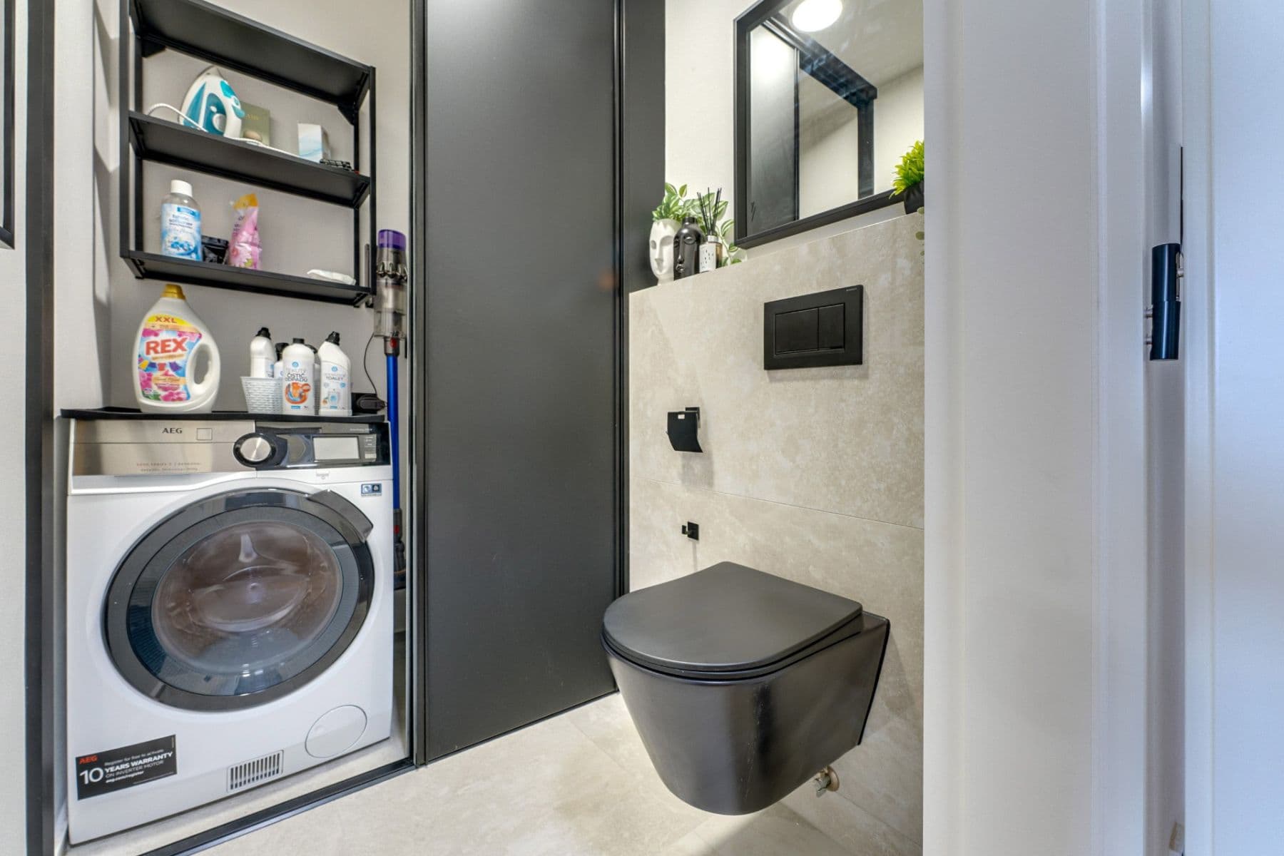 2 bedroom with open-plan kitchen flat for sale, 81 m², Vinohradská, Prague, Prague 2 bedroom with open-plan kitchen flat for sale, 81 m², Vinohradská, Prague, Prague