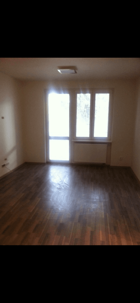 1 bedroom flat to rent, 35 m², Komenského náměstí, Rosice, Jihomoravský Region 1 bedroom flat to rent, 35 m², Komenského náměstí, Rosice, Jihomoravský Region