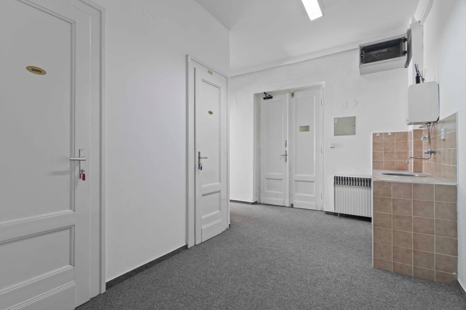 office to rent, 31 m², Vodičkova, Prague, Prague office to rent, 31 m², Vodičkova, Prague, Prague