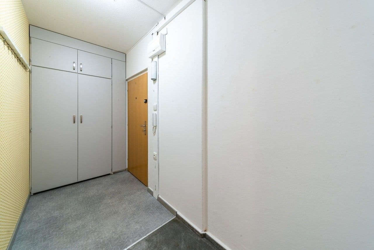3 bedroom flat to rent, 15 m², Borského, Prague, Prague 3 bedroom flat to rent, 15 m², Borského, Prague, Prague