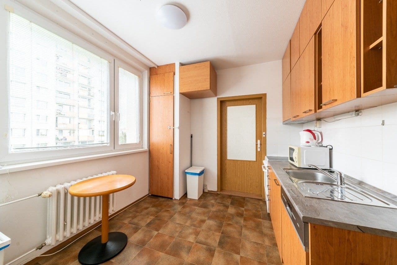 3 bedroom flat to rent, 15 m², Borského, Prague, Prague 3 bedroom flat to rent, 15 m², Borského, Prague, Prague