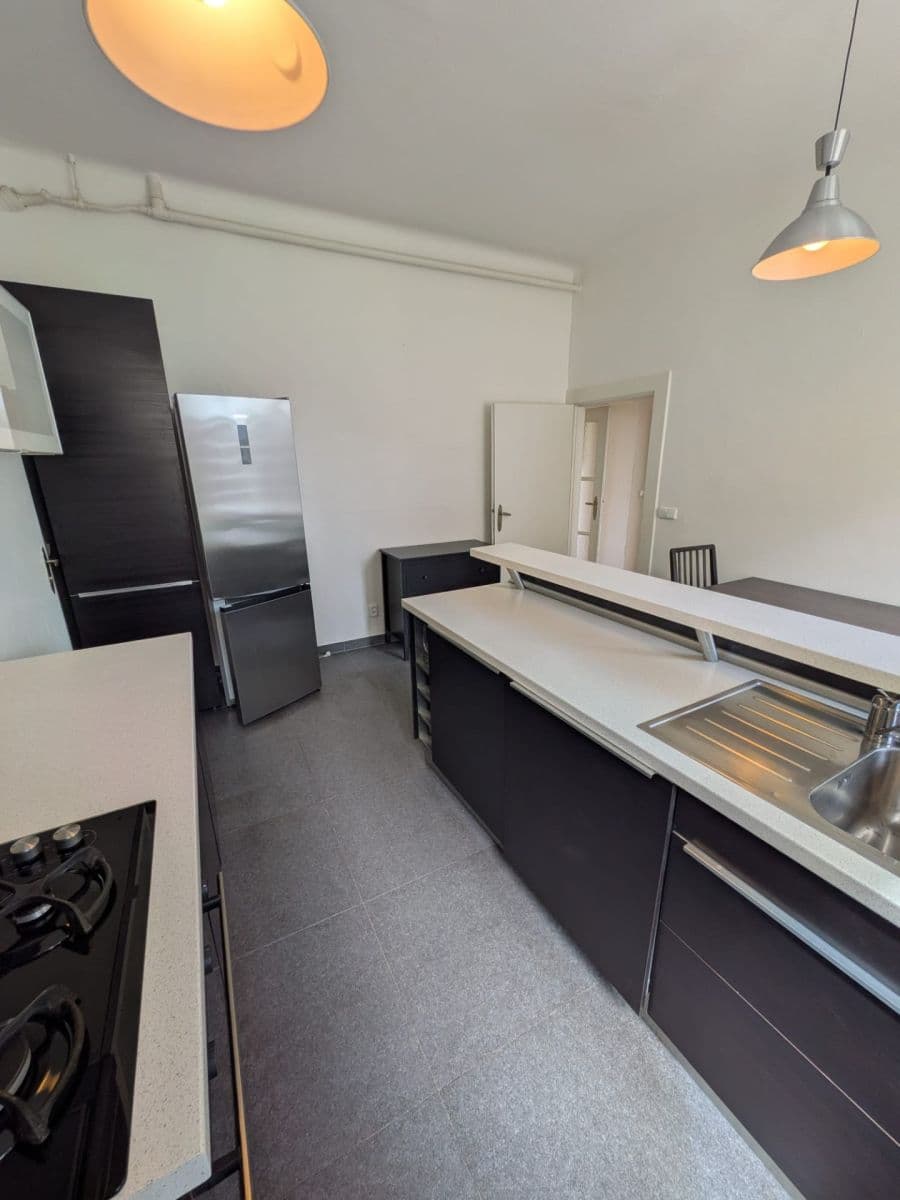4 bedroom flat to rent, 96 m², Rooseveltova, Prague, Prague 4 bedroom flat to rent, 96 m², Rooseveltova, Prague, Prague