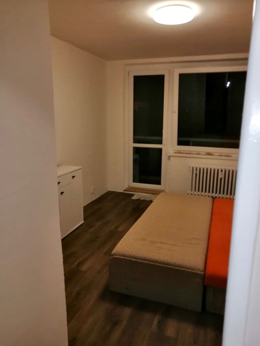 3 bedroom flat to rent, 68 m², Dukelských hrdinů, Krupka, Ústecký Region 3 bedroom flat to rent, 68 m², Dukelských hrdinů, Krupka, Ústecký Region