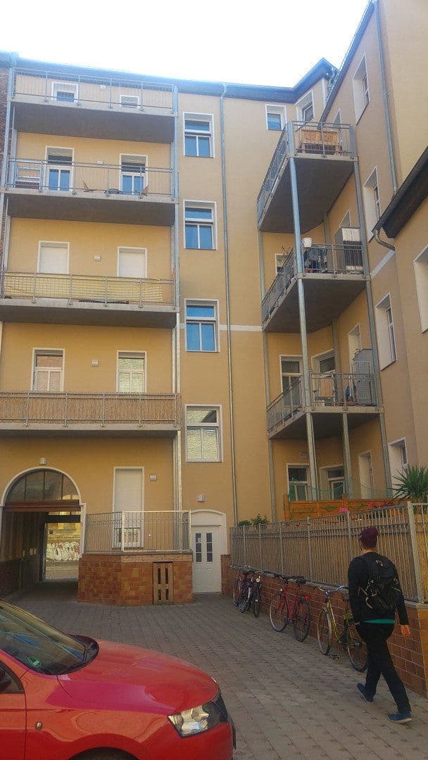 5 bedroom flat to rent, 145 m², Krukenbergstr. 1, Halle, Saxony-Anhalt 5 bedroom flat to rent, 145 m², Krukenbergstr. 1, Halle, Saxony-Anhalt