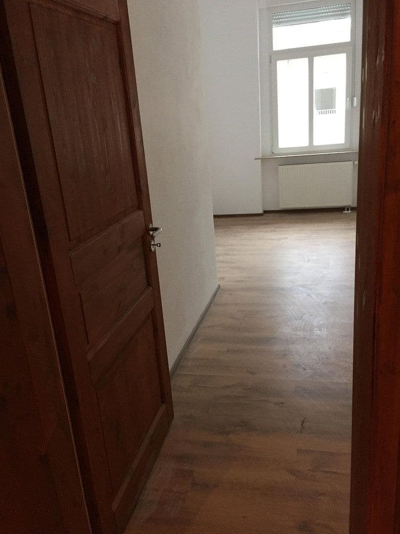 5 bedroom flat to rent, 145 m², Krukenbergstr. 1, Halle, Saxony-Anhalt 5 bedroom flat to rent, 145 m², Krukenbergstr. 1, Halle, Saxony-Anhalt