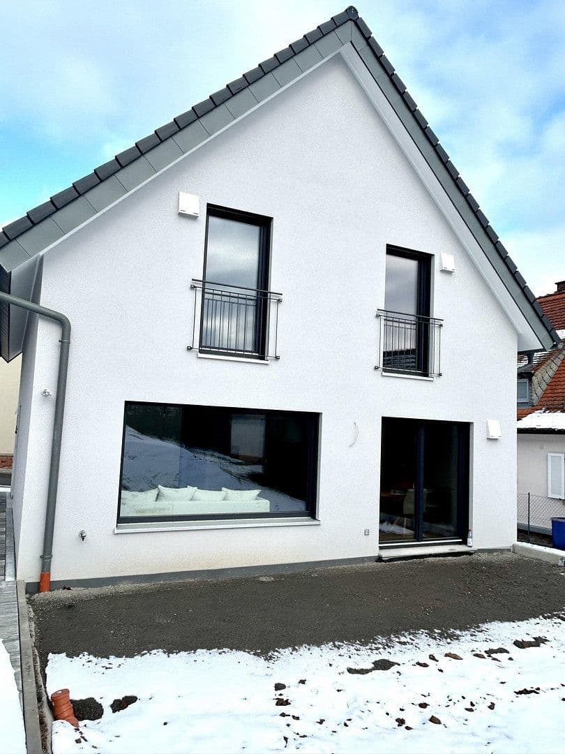 house for sale, 145 m², Klingenberg am Main, Bavaria house for sale, 145 m², Klingenberg am Main, Bavaria