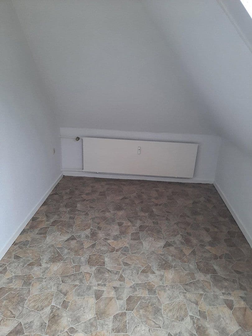 2 bedroom with open-plan kitchen flat to rent, 67 m², Rathausplatz 28, Hattingen, North Rhine-Westphalia 2 bedroom with open-plan kitchen flat to rent, 67 m², Rathausplatz 28, Hattingen, North Rhine-Westphalia