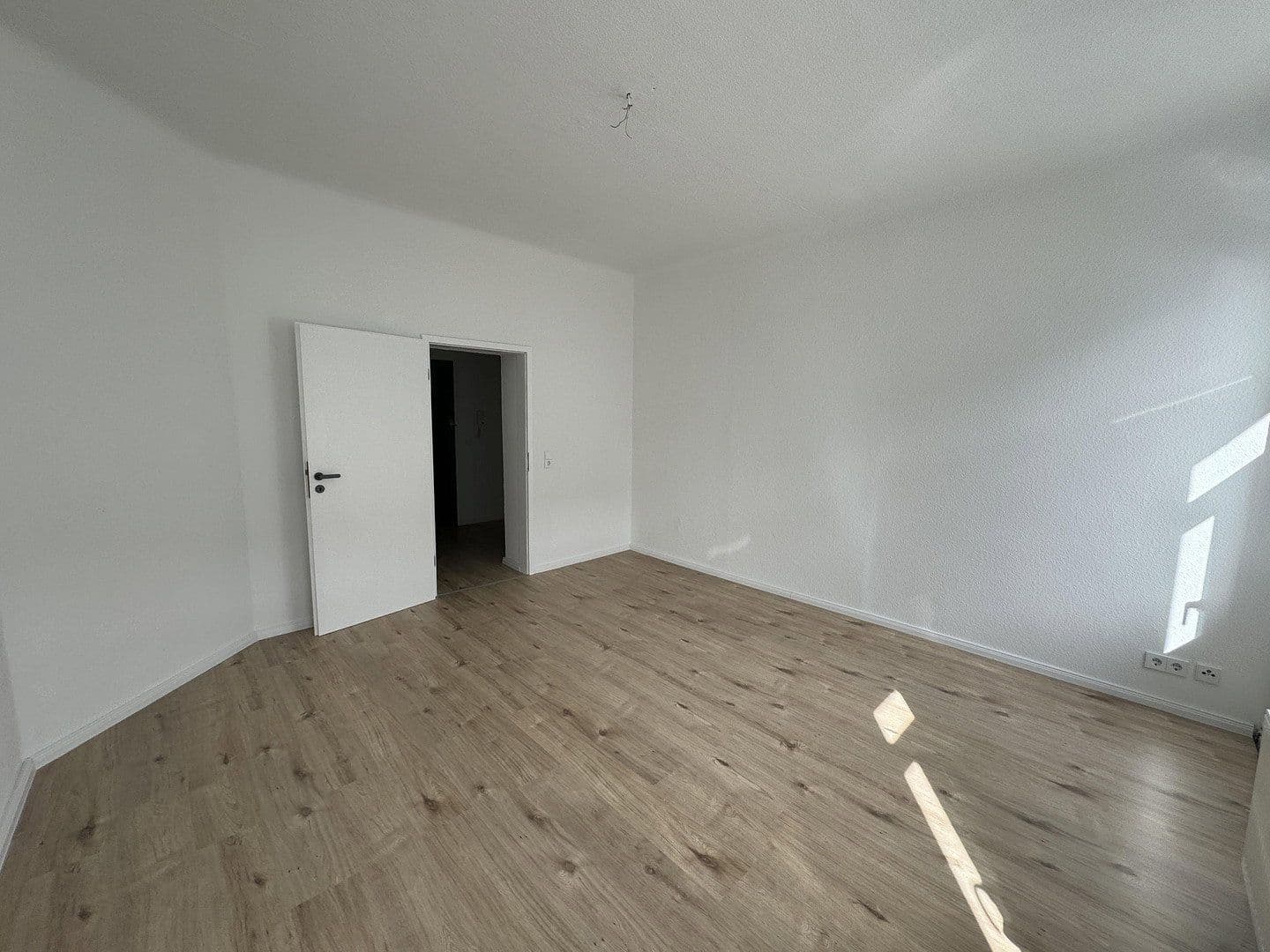 2 bedroom flat to rent, 70 m², Albert-Vollsack-Straße 2, Leipzig, Saxony 2 bedroom flat to rent, 70 m², Albert-Vollsack-Straße 2, Leipzig, Saxony