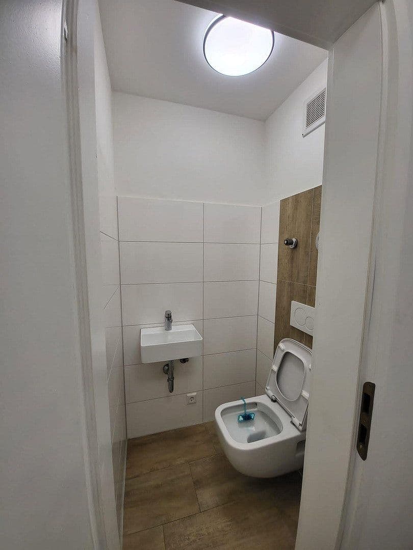 2 bedroom with open-plan kitchen flat to rent, 89 m², Am Kellerberg 5, Fürth, Bavaria 2 bedroom with open-plan kitchen flat to rent, 89 m², Am Kellerberg 5, Fürth, Bavaria