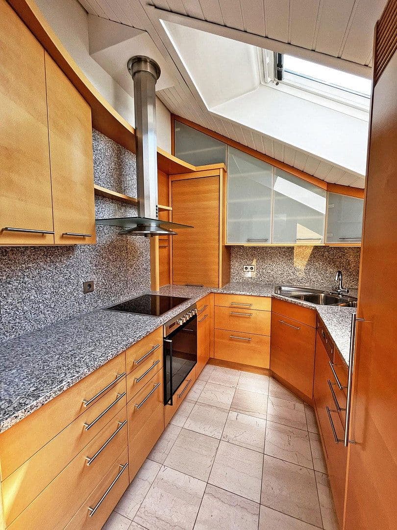 2 bedroom with open-plan kitchen flat to rent, 89 m², Lauffen am Neckar, Baden-Württemberg 2 bedroom with open-plan kitchen flat to rent, 89 m², Lauffen am Neckar, Baden-Württemberg