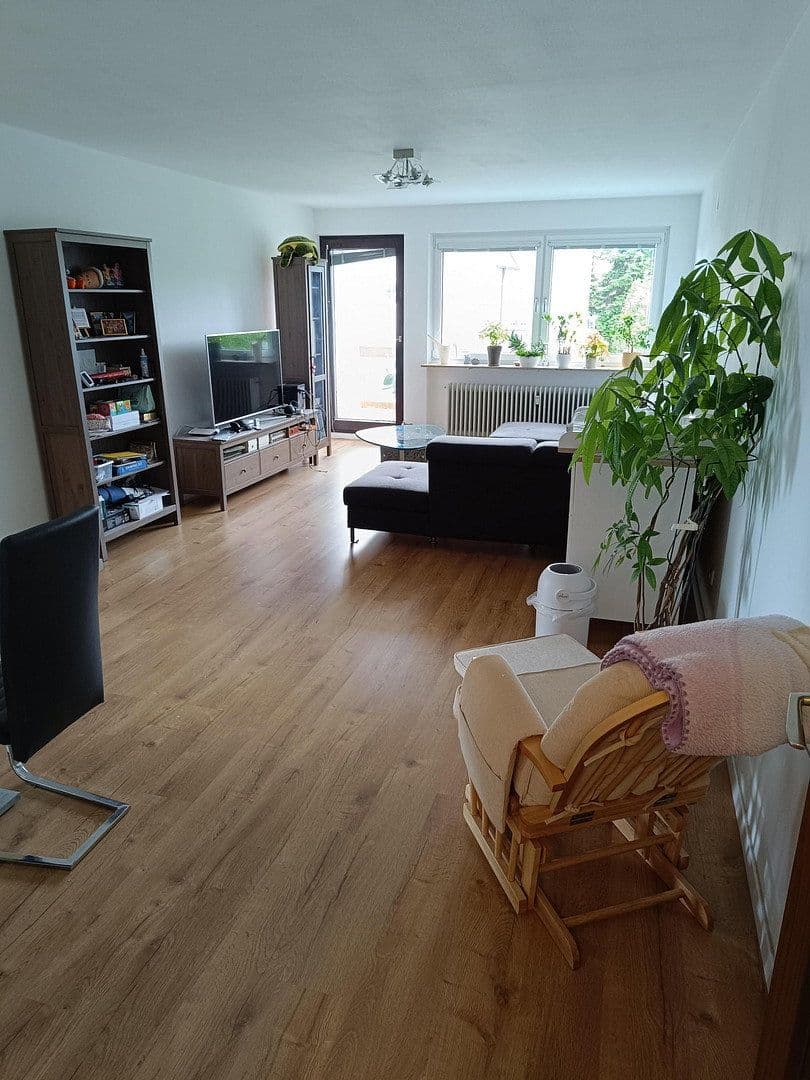 3 bedroom flat to rent, 90 m², Höfener Str. 142, Nürnberg, Bavaria 3 bedroom flat to rent, 90 m², Höfener Str. 142, Nürnberg, Bavaria