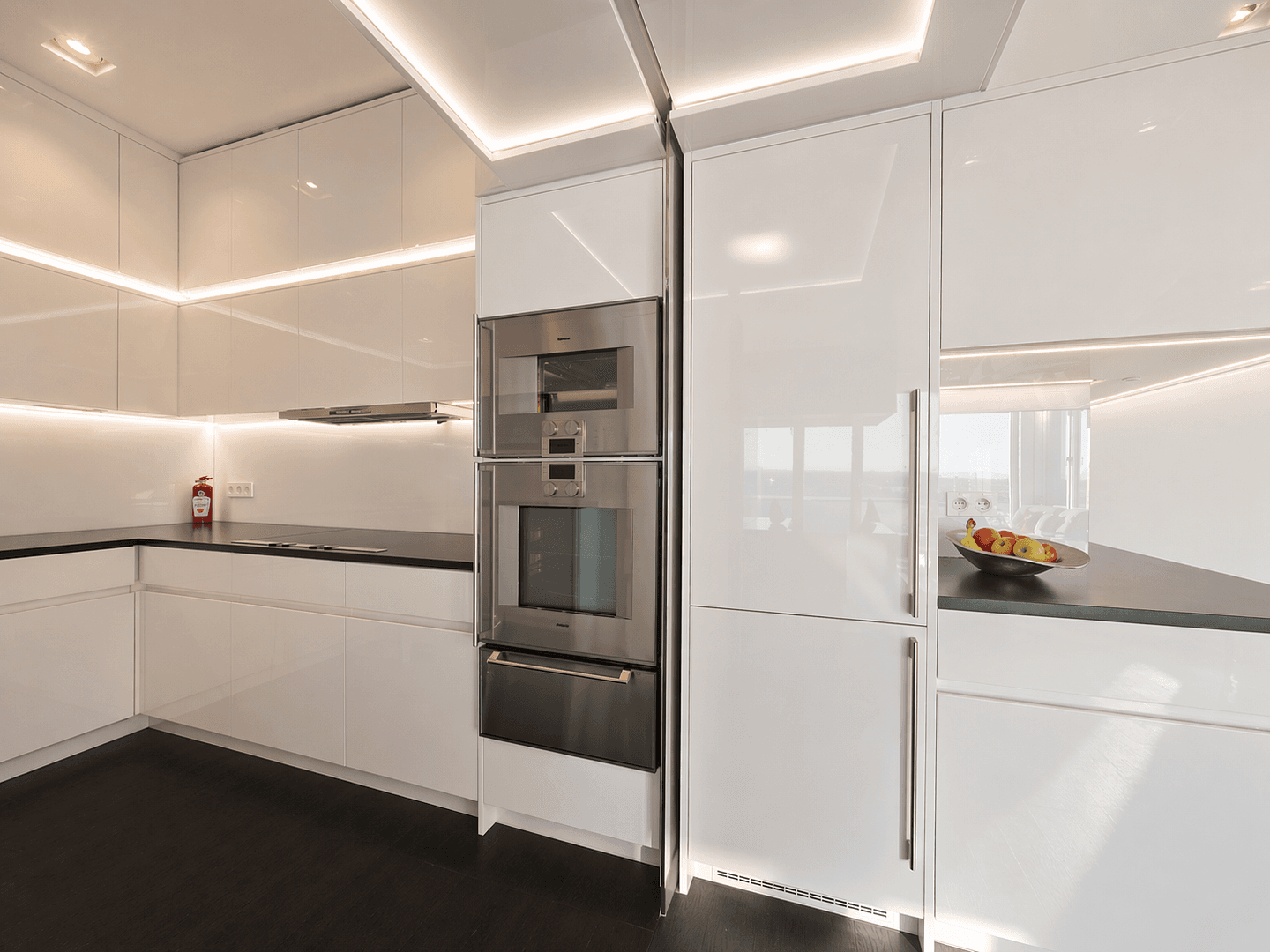 3 bedroom with open-plan kitchen flat to rent, 171 m², München, Bavaria 3 bedroom with open-plan kitchen flat to rent, 171 m², München, Bavaria
