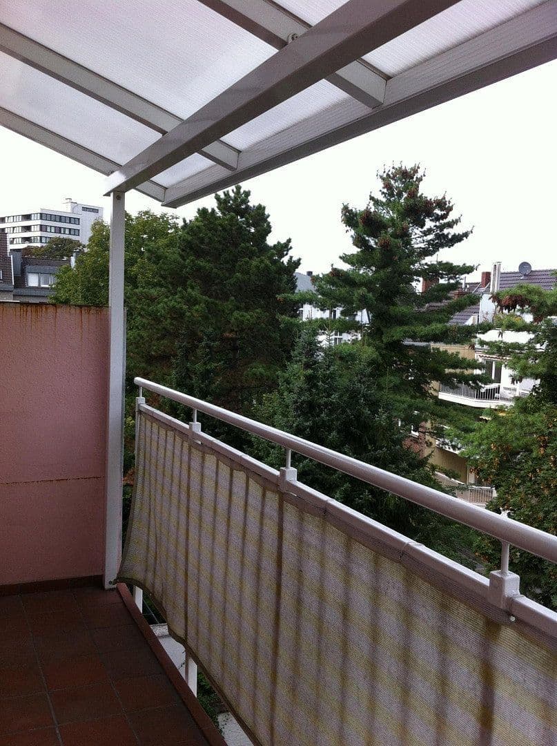 house for sale, 550 m², Mönchengladbach, North Rhine-Westphalia house for sale, 550 m², Mönchengladbach, North Rhine-Westphalia