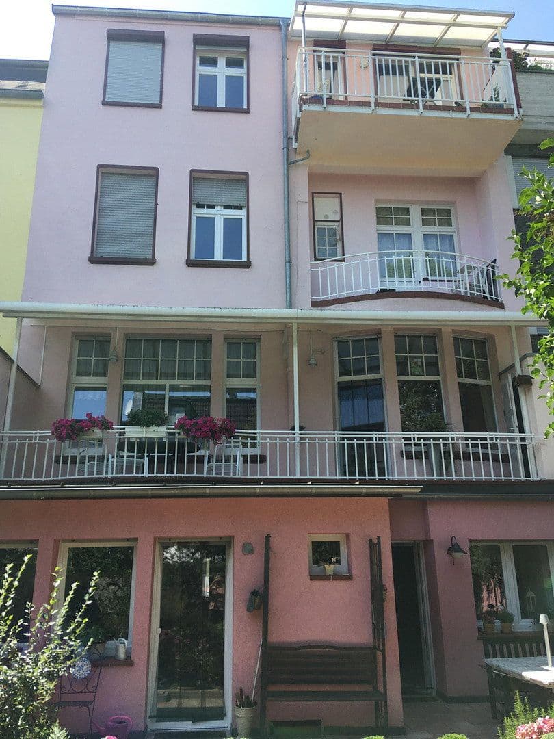 house for sale, 550 m², Mönchengladbach, North Rhine-Westphalia house for sale, 550 m², Mönchengladbach, North Rhine-Westphalia