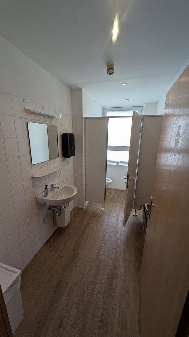 office to rent, 26 m², Mengendamm 12, Hanover, Lower Saxony office to rent, 26 m², Mengendamm 12, Hanover, Lower Saxony