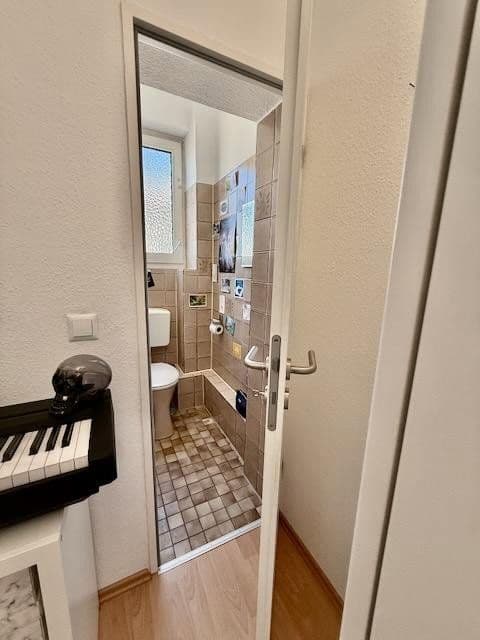 4 bedroom flat for sale, 100 m², Wuppertal, North Rhine-Westphalia 4 bedroom flat for sale, 100 m², Wuppertal, North Rhine-Westphalia
