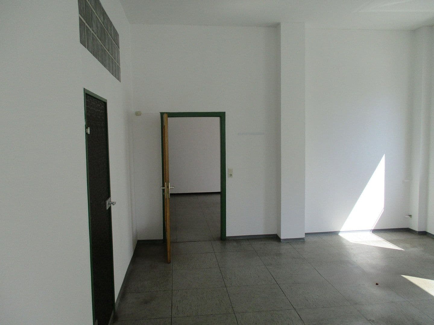 office to rent, 115 m², Kaiserslautern, Rhineland-Palatinate office to rent, 115 m², Kaiserslautern, Rhineland-Palatinate