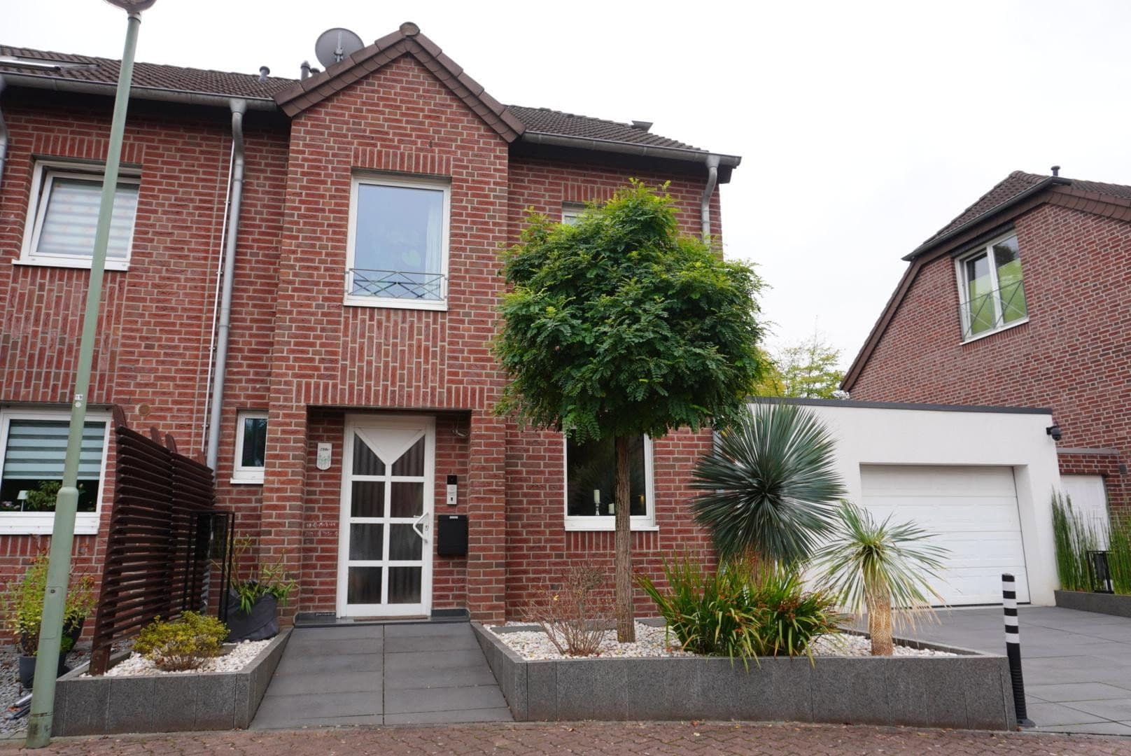 house for sale, 147 m², Gladbacher Straße 280, Neuss, North Rhine-Westphalia house for sale, 147 m², Gladbacher Straße 280, Neuss, North Rhine-Westphalia
