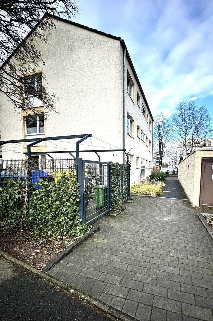 3 bedroom flat to rent, 82 m², Paracelsusstraße 7, Bonn, North Rhine-Westphalia 3 bedroom flat to rent, 82 m², Paracelsusstraße 7, Bonn, North Rhine-Westphalia