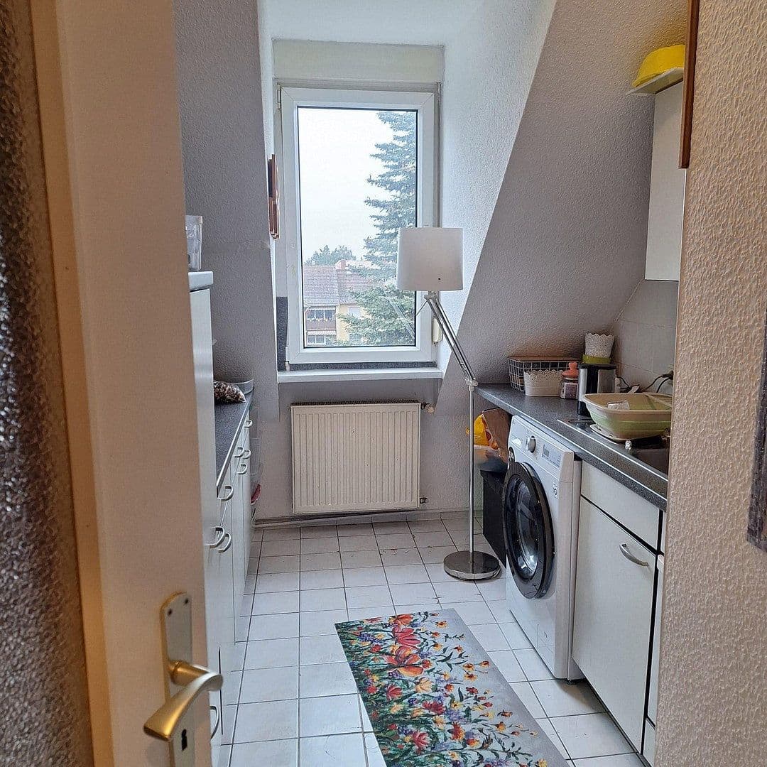 Studio flat to rent, 41 m², Frankfurt, Hesse Studio flat to rent, 41 m², Frankfurt, Hesse
