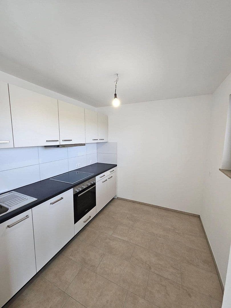 Studio flat to rent, 49 m², Moltkestraße 97, Reutlingen, Baden-Württemberg Studio flat to rent, 49 m², Moltkestraße 97, Reutlingen, Baden-Württemberg