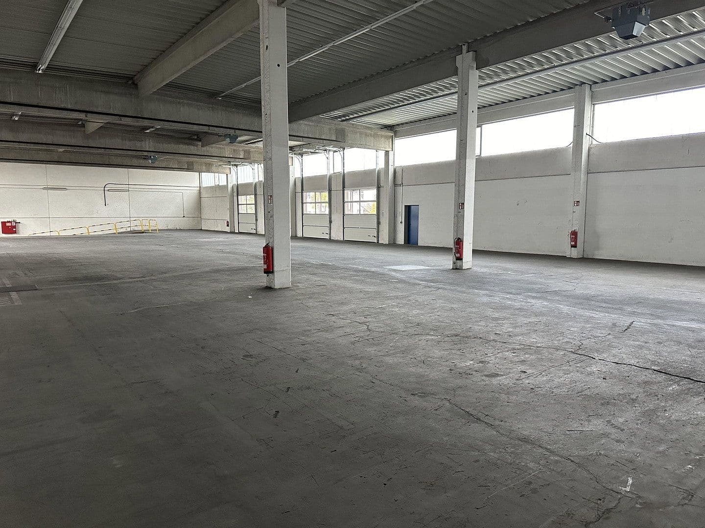 non-residential property to rent, 2,100 m², Bayreuth, Bavaria non-residential property to rent, 2,100 m², Bayreuth, Bavaria