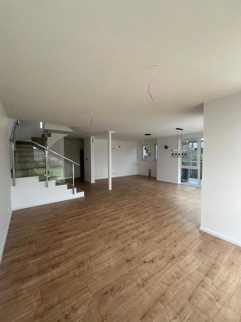 house to rent, 182 m², Schwester Anna Straße 4b, Rümmelsheim, Rhineland-Palatinate house to rent, 182 m², Schwester Anna Straße 4b, Rümmelsheim, Rhineland-Palatinate