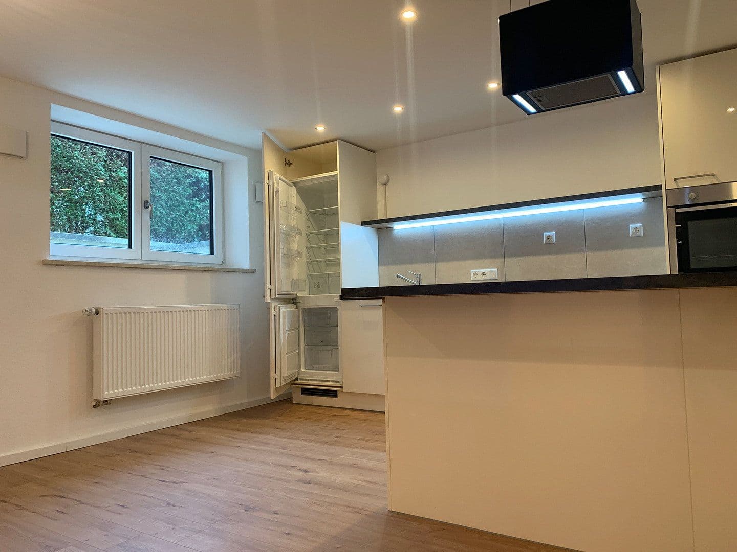 1 bedroom with open-plan kitchen flat to rent, 86 m², Obertaufkirchen, Bavaria 1 bedroom with open-plan kitchen flat to rent, 86 m², Obertaufkirchen, Bavaria
