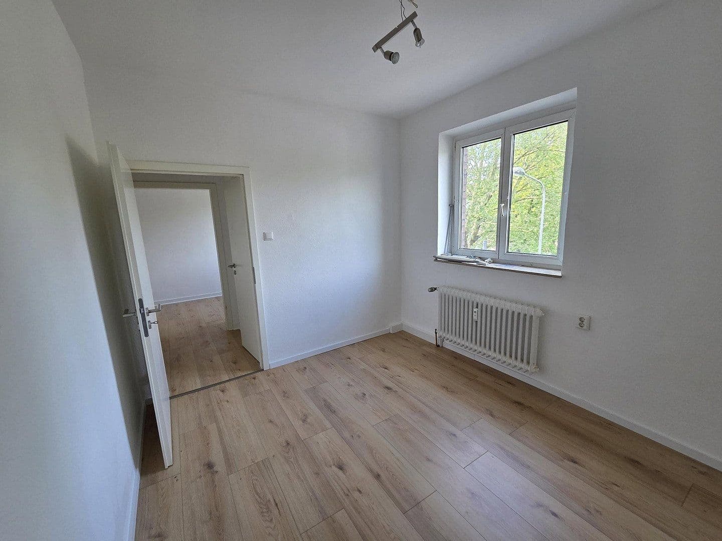 2 bedroom flat to rent, 43 m², Hülser Str. 169, Krefeld, North Rhine-Westphalia 2 bedroom flat to rent, 43 m², Hülser Str. 169, Krefeld, North Rhine-Westphalia
