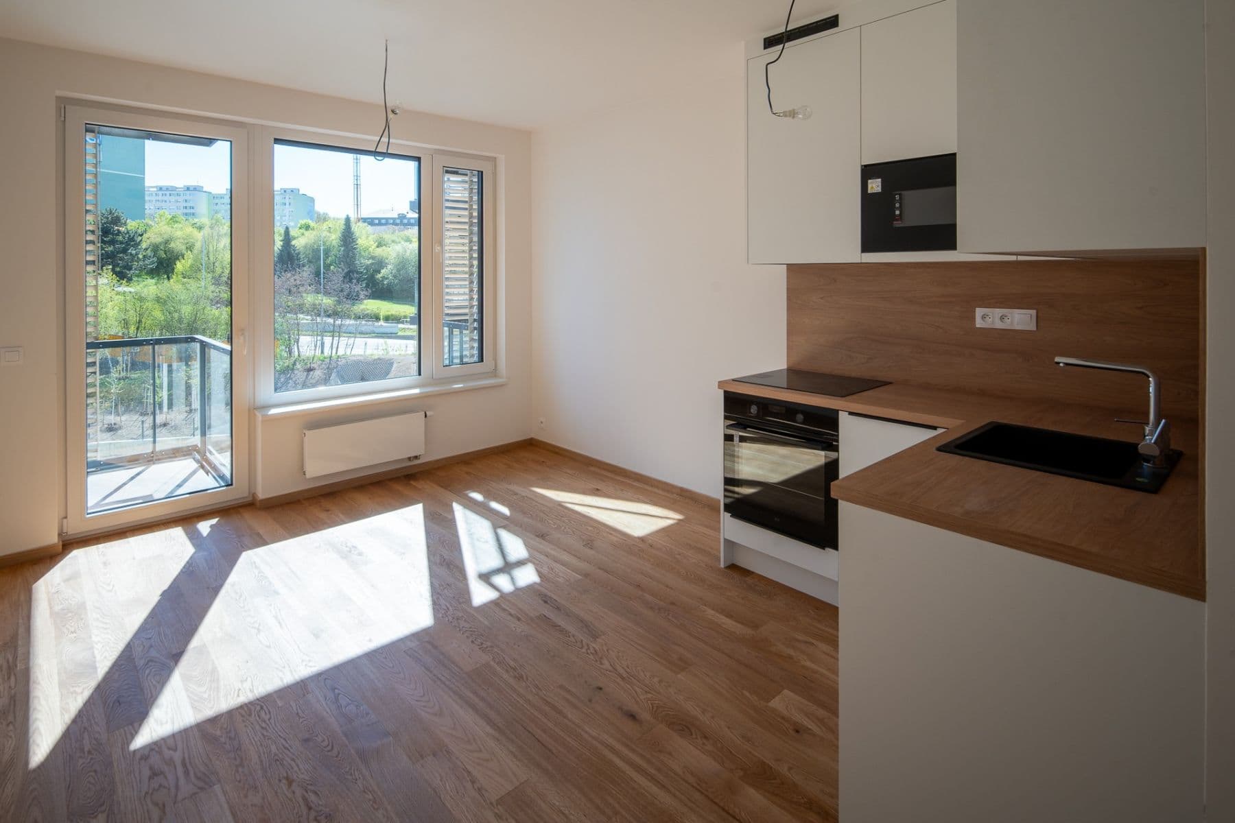 Studio flat to rent, 30 m², Komárkova, Prague, Prague Studio flat to rent, 30 m², Komárkova, Prague, Prague