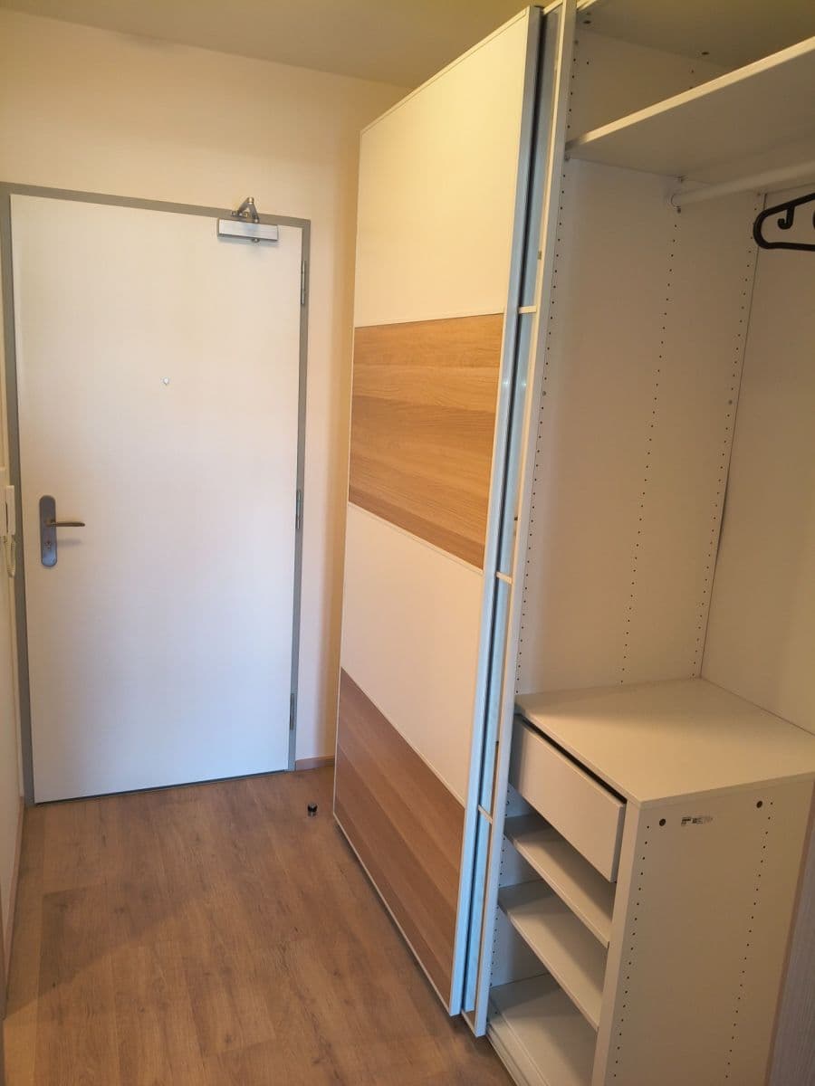 Studio flat to rent, 35 m², Bukačova, Prague, Prague Studio flat to rent, 35 m², Bukačova, Prague, Prague
