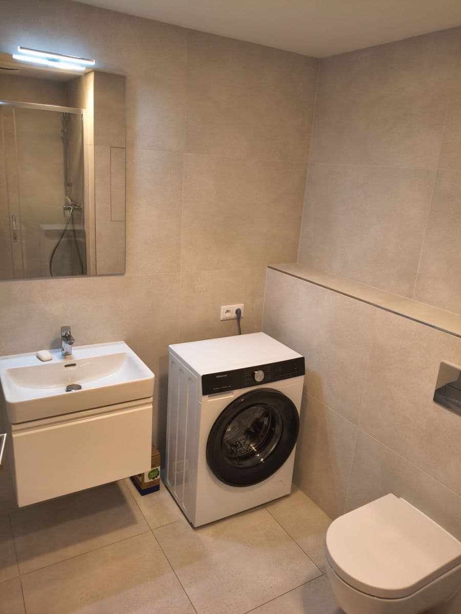 Studio flat to rent, 35 m², Bukačova, Prague, Prague Studio flat to rent, 35 m², Bukačova, Prague, Prague