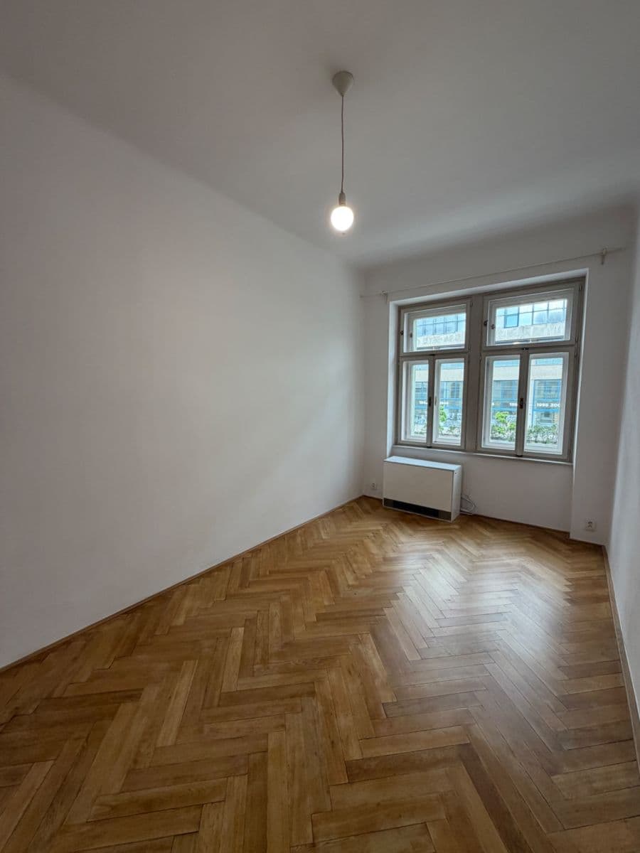 1 bedroom flat to rent, 45 m², Dukelských hrdinů, Prague, Prague 1 bedroom flat to rent, 45 m², Dukelských hrdinů, Prague, Prague