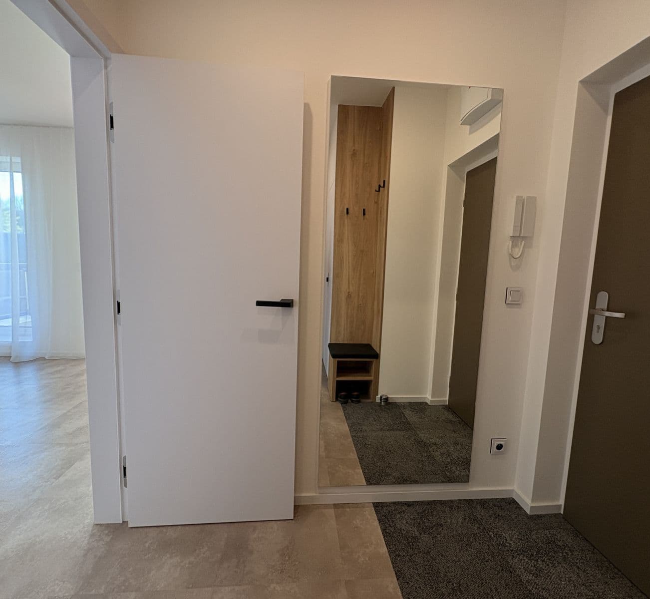 1 bedroom with open-plan kitchen flat to rent, 44 m², U Štěpánků, Hořovice, Středočeský Region 1 bedroom with open-plan kitchen flat to rent, 44 m², U Štěpánků, Hořovice, Středočeský Region