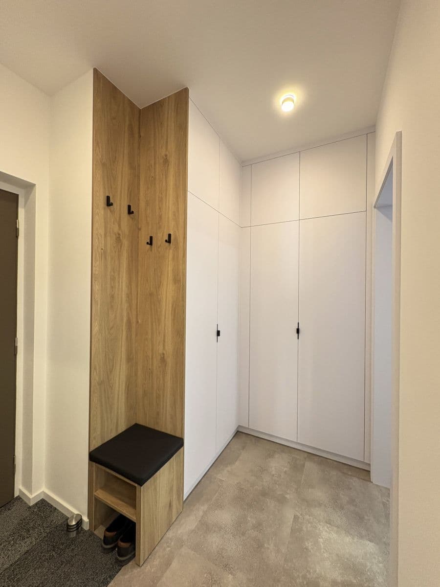 1 bedroom with open-plan kitchen flat to rent, 44 m², U Štěpánků, Hořovice, Středočeský Region 1 bedroom with open-plan kitchen flat to rent, 44 m², U Štěpánků, Hořovice, Středočeský Region