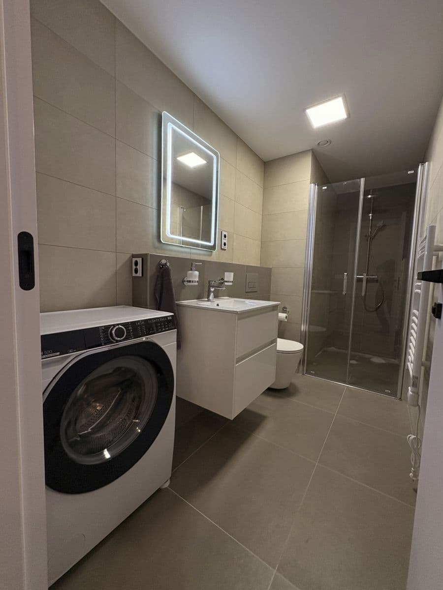 1 bedroom with open-plan kitchen flat to rent, 44 m², U Štěpánků, Hořovice, Středočeský Region 1 bedroom with open-plan kitchen flat to rent, 44 m², U Štěpánků, Hořovice, Středočeský Region